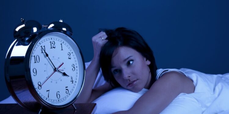 Alldaynews.gr Αλλαγή ώρας την Κυριακή: Πότε γυρίζουμε τα ρολόγια μας μια ώρα πίσω