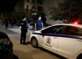 Οργή για μητέρα: Κλείδωσε τα δύο παιδιά της στο αυτοκίνητο και πήγε σε καφετέρια