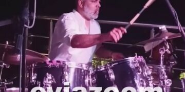 Alldaynews.gr Τραγικό Συμβάν: 40χρονος Ευβοιώτης ντράμερ έπαθε έμφραγμα στη σκηνή και ξεψύχησε μπροστά στον κόσμο