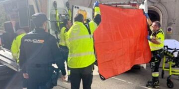 Alldaynews.gr Πυροβόλησαν στο κεφάλι τον Ισπανό πολιτικό Αλέχο Βιντάλ Κουάδρας στη Μαδρίτη (φωτο, video)