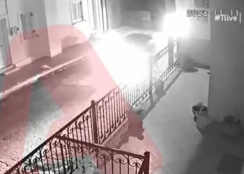 «Ρε, τι κάνατε ρε, το παιδί» – Βίντεο ντοκουμέντο από τη στιγμή που ο αστυνομικός πυροβολεί τον 17χρονο