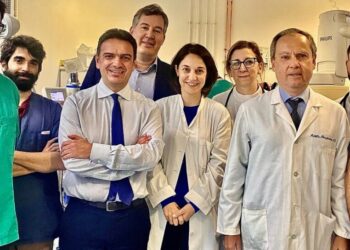 Το ΕΣΥ συνεχίζει να σώζει ζωές: Γιατροί έσωσαν 15χρονο κορίτσι από οξύ εγκεφαλικό – Αφαίρεσαν θρόμβο από εγκέφαλο μέσα σε 15 λεπτά