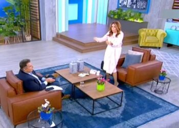 Μιμή Ντενίση – Απηύδησε με τον Γιώργο Λιάγκα και πετάχτηκε από τη θέση της: “Όχι, συνέχισε εσύ, πες εσύ”