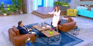 Μιμή Ντενίση – Απηύδησε με τον Γιώργο Λιάγκα και πετάχτηκε από τη θέση της: “Όχι, συνέχισε εσύ, πες εσύ”