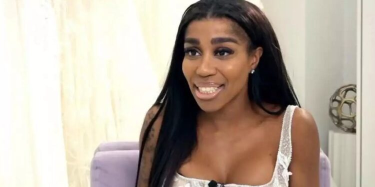 Alldaynews.gr Ελίζαμπεθ Ελέτσι