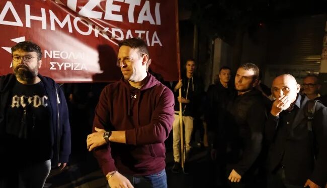 Κατέβηκε στην πορεία για το Πολυτεχνείο ο Στέφανος Κασσελάκης