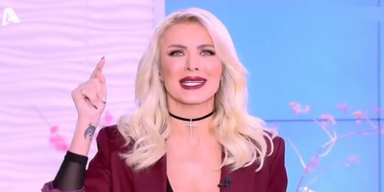 Alldaynews.gr Κατερίνα Καινούργιου σε ανεξέλεγκτη κόντρα με την Φαίη Σκορδά: «Δεν αλλάζω τους συνεργάτες μου για να σώσω τον π…ο μου»