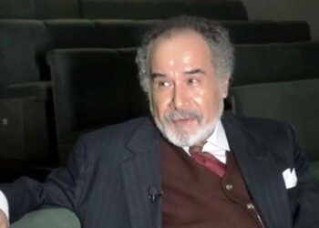 Θοδωρής Κατσαφάδος – Η συγκλονιστική εξομολόγηση: «Ο αδερφός μου διαμελίστηκε μπροστά μου» (video)