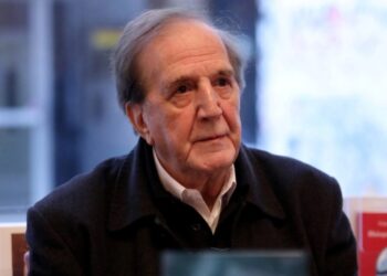 Γιώργος Κωνσταντίνου