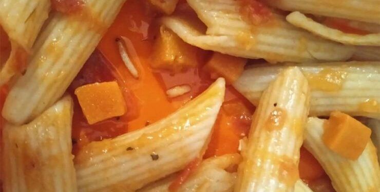 Σκουλήκια σε σχολικό γεύμα βρήκε μητέρα 6χρονου μαθητή σε δημοτικό σχολείο