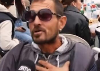 Μερακλής Σερραίος «μπαούλο» από «ξύδια» στην γιορτή τσίπουρου λέει πως δεν πίνει και γίνεται viral (video)