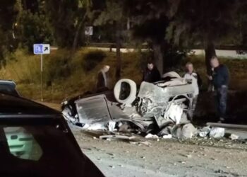 Τροχαία δυστυχήματα με 2 νεκρούς στην Συγγρού – Εκσφενδονίστηκε μηχανόβιος όταν χτύπησε σε ρόδα ταξί (φωτο, video)