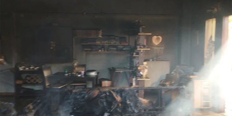 Alldaynews.gr Οικογενειακή τραγωδία: Νεκρό ηλικιωμένο ζευγάρι από πυρκαγιά – Επιχείρησαν να την σβήσουν μόνοι τους