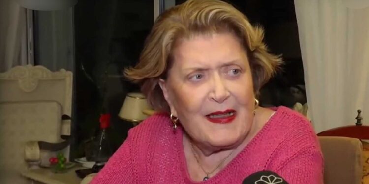 Alldaynews.gr Βάσια Τριφύλλη για Πάνια: «Θα της πω Αννίτα είναι η στιγμή η κατάλληλη να σου πω άντε… γ…ου!»