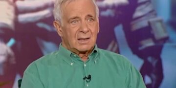 Alldaynews.gr Ακραiο! Το ελαιόλαδο κοντεύει σε νέα «τpελή τıμń» – Πóσο πάει ο τενεκές