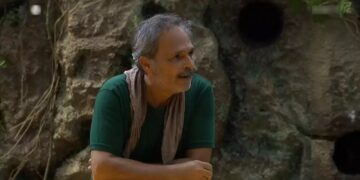 Μαθητές λήστεψαν εκπαιδευτικό έξω από σχολείο – Του βούτηξαν μέχρι τη βέρα