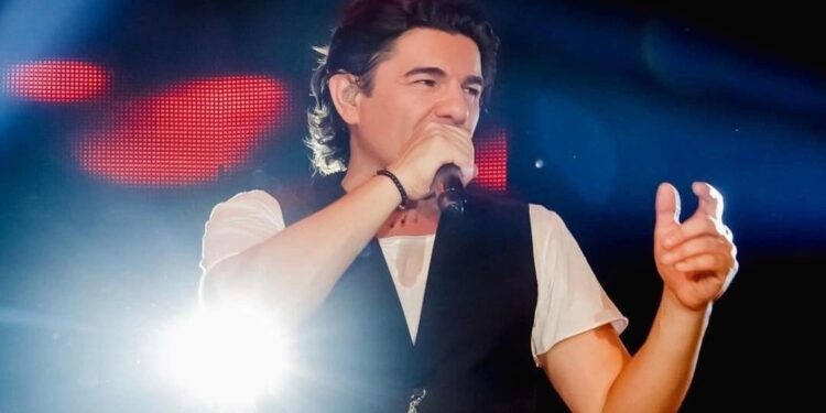 Alldaynews.gr Δύσκολες ώρες για τον Νίκο Κουρκούλη – Πέθανε ο πατέρας του, Θανάσης (φωτο, video)