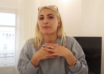 Χαμός στο TikTok με την Τούνη: «Είναι βαριά η κούπα να είσαι η no1 influencer και αυτοδημιούργητη επιχειρηματίας» (video)