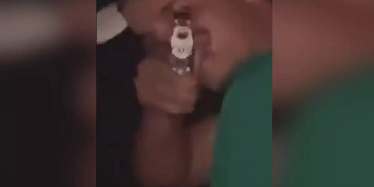 Alldaynews.gr Βιντεοσκόπησε τη στιγμή που την πυpoβόλησε και τη σκότwσε ο φίλος της – Αυτός είπε ότι δέχθηκαν επίθεση πριν την αποκάλυψη (video)