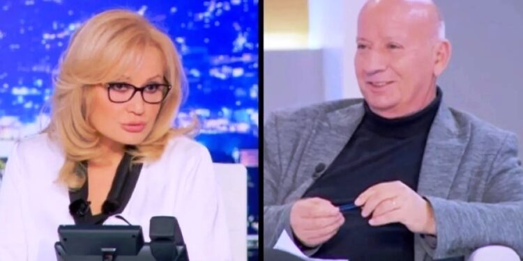 Alldaynews.gr Νικολούλη: «Έχω χάσει τον γάτο μου και έχω τρελαθεί» – «Να πάτε στη Νικολούλη» της είπε ο Κατερινόπουλος (video)