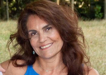 Αυτή είναι η μητέρα δύο παιδιών που έπεσε νεκρή από επίθεση σκύλων – «Πήδηξαν από το διπλανό σπίτι»