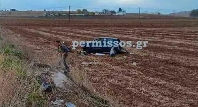 Alldaynews.gr Θανατηφόρο τροχαίο με δύο νεκρούς σε σφοδρή μετωπική 2 ΙΧ έξω από Θεσσαλονίκη (φωτο)