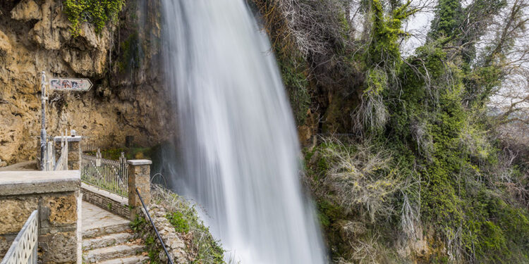 Τραγωδία στην Έδεσσα: Άνδρας ανασύρθηκε χωρίς τις αισθήσεις του από τους καταρράκτες