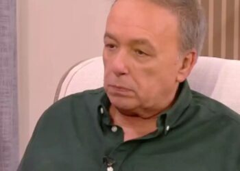 Δάκρυσε ο Ανδρέας Μικρούτσικος: Δεν υπήρχε μακαρόνι να φάμε (video)