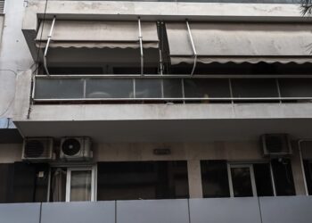 Φρίκη στην Ακρόπολη: Τη χτύπησε, τη βίασε και τη λήστεψε – Τα βασανιστήρια του 40χρονου Κινέζου στην 36χρονη