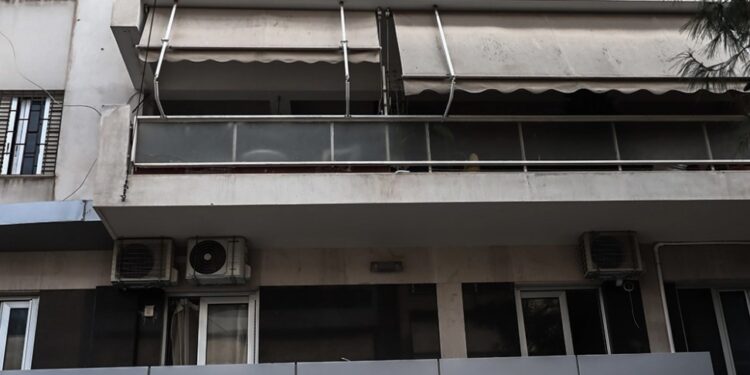 Alldaynews.gr Φρίκη στην Ακρόπολη: Τη χτύπησε, τη βίασε και τη λήστεψε – Τα βασανιστήρια του 40χρονου Κινέζου στην 36χρονη