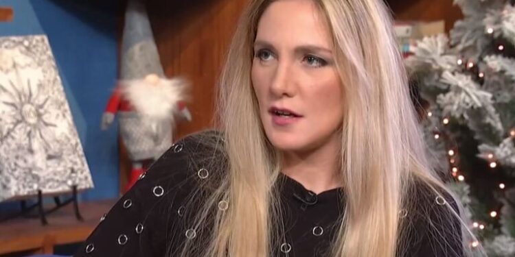 Alldaynews.gr Άννα Ρεζάν: «Με βiασαν δύο φορές στον εργασιακό μου χώρο, στα 18 μου» – Η αποκάλυψη που προκάλεσε σοκ (video)