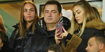 Alldaynews.gr Αχιλλέας Μπέος: «Σας κούρασα και κουράστηκα, αναλαμβάνει τον Βόλο από το 2024 ο Ατζούν»