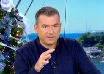 Εκ βαθέων εξομολόγηση από Γιώργο Λιάγκα: «Ήμουν 7 χρονών, όταν χώρισαν οι γονείς μου – Ντρεπόμουν, δεν πήγαινα σχολείο»