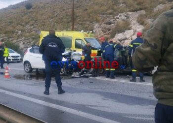 Σοβαρό τροχαίο με εγκλωβισμένους – Οι πρώτες εικόνες