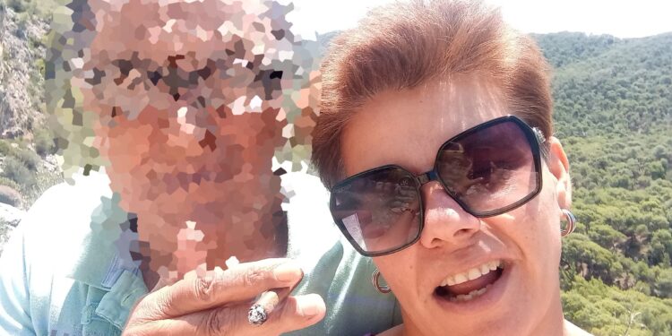 Alldaynews.gr Γυναικοκτονία στην Σαλαμίνα: Ομολόγησε ο 71χρονος την δολοφονία της συντρόφου του – «Την σκότωσα γιατί με απατούσε»