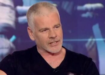 Νίκος Γρίτσης: “Τα λεφτά που μου έδιναν για τον φθηνότερο ξυλοδαρμό ήταν 300.000, μου έλεγαν: θέλω να τον δω να ξεφτιλίζεται”