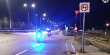 Έτρεχε στην Αθηνών – Θεσσαλονίκης με 250 χλμ/ώρα – Η στιγμή που τον πιάνει το ραντάρ της ΕΛΑΣ (video)