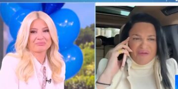 Alldaynews.gr Η Δήμητρα Κατσαφάδου έκανε τη Φαίη Σκορδά να κλάψει: “Ο Θεός δεν μου έχει δώσει δικό μου παιδί, θα δωρίσουμε 100.000 ευρώ”