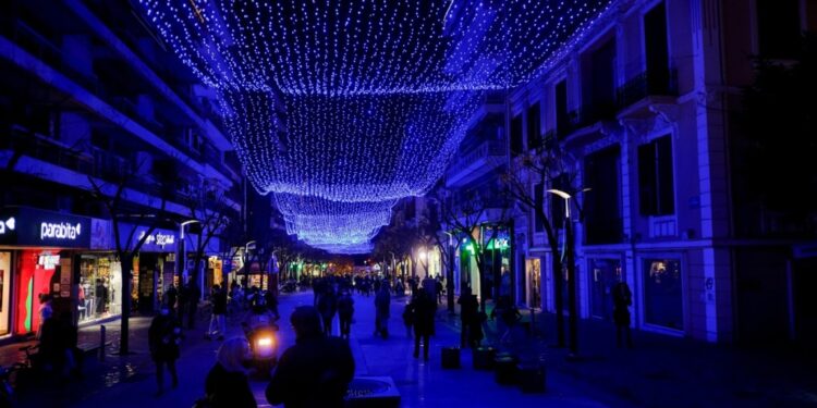 Alldaynews.gr Θεσσαλονίκη: Εντυπωσιακό βίντεο από drone με τον “μπλε ουρανό”