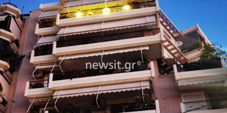 Alldaynews.gr Συνελήφθη ο αδερφός του 16χρονου από την Νέα Σμύρνη για τη δολοφονία του – Τον κυνήγησε με ψαλίδι και τον σκότωσε (video)