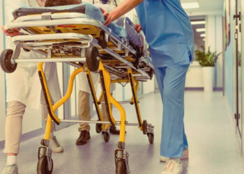 μαθήτρια διασωληνωμένη