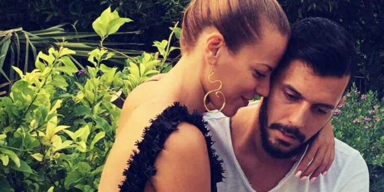 Alldaynews.gr Πέθανε η 37χρονη Γιώτα Σωτηρίου, σύζυγος του τερματοφύλακα Χρήστου Πουρή