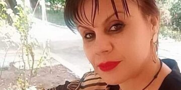 Δολοφονία Σαλαμίνα: «Είπαμε στο παιδί ότι η μαμά πήγε μια βόλτα» – Συγκλονίζει η αδερφή της