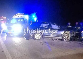 ΠΡΙΝ ΑΠΟ ΛΙΓΟ: Σοκαριστικό τροχαίο με έναν νεκρό και πέντε τραυματίες στην Ε.Ο. Θεσσαλονίκης (φωτο)