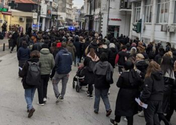 Πορεία για την 19χρονη που παρασύρθηκε από αυτοκίνητο αστυνομικού στην Ξάνθη – «Ζητάμε δικαιοσύνη»
