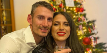 Alldaynews.gr Παναγιώτης Τριβυζάς: Παντρεύτηκε με τη σύντροφό του λίγο πριν έρθει στον κόσμο το πρώτο τους παιδί