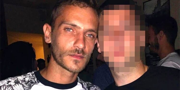 Alldaynews.gr «Στο Μεσολόγγι έχουν πέσει κατακόρυφα οι πωλήσεις ψαριών, γιατί ο κόσμος θεωρεί ότι τα ψάρια τρώνε τον Μπάμπη»