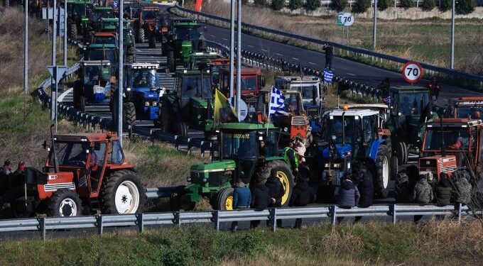 Alldaynews.gr Νεκpός από φωτιά σε σπίτι στην Αγία Παρασκευή- Κάηκε στην κρεβατοκάμαρά του από θερμαντικό σώμα (video)