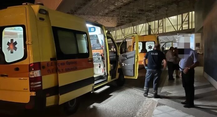 Alldaynews.gr Έπαθε εγκεφαλıκό έξω από το νοσοκομείο και του είπαν να περιμένει το ασθενοφόρο – Τι απαντά η διοίκηση (video)