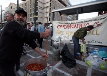 Για απάτn έπιασαν τον ιδιοκτήτη της Κοινωνικής κουζίνας «Ο άλλος Άνθρωπος» – Τι απαντάει ο ίδιος
